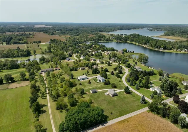 62nd image of 10044 Emerald Dr, Brooklyn, MI 49230 | MLS# 70497987
