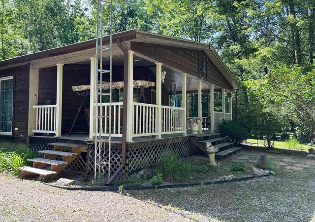 Photo 3 of Sale Pending at 2054 Birchwood Dr, Alger, MI 48610 | MLS# 50204714 | Listing updated on 2026-09-17
