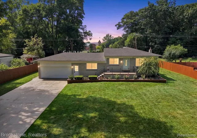 1st image of 2494 Frankson Ave, Rochester Hills, MI 48307 4632 | MLS# 61023575