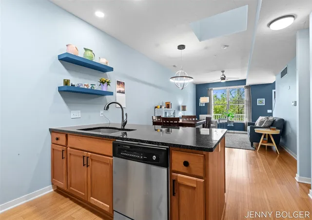 Homes for sale in Grand Rapids, MI | 800 Livingston Ave, Grand Rapids, MI 49503 | MLS# 70528597