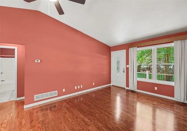 5th image of 4955 Red Pine Dr, Grant, MI 49327 | MLS# 70543880