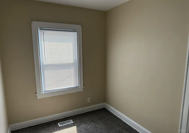 5th image of 3432/3436 Court St, Saginaw, MI 48602 | MLS# 50218587