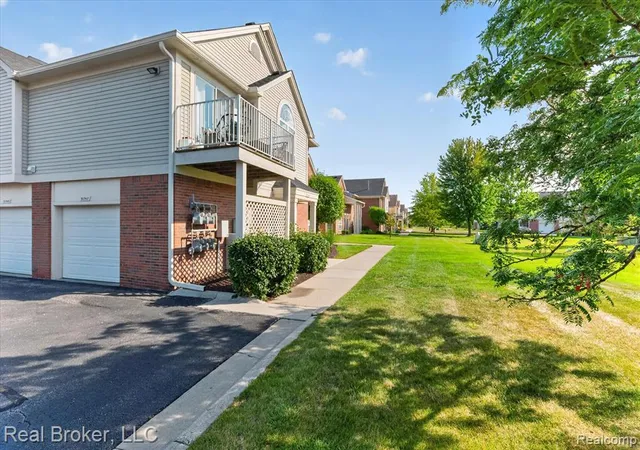 Photo 2 of Condo for sale at 51747 Adler Park Dr, Chesterfield, MI 48051 2338 | MLS# 61025736 | Listing updated on 2026-08-30
