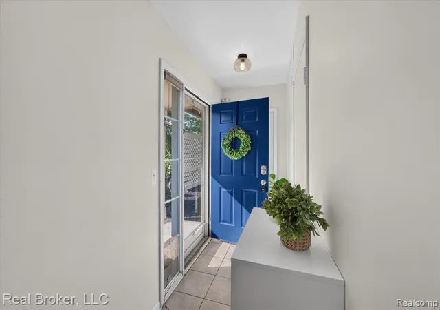 Photo 5 of Condo for sale at 51747 Adler Park Dr, Chesterfield, MI 48051 2338 | MLS# 61025736 | Listing updated on 2026-08-30