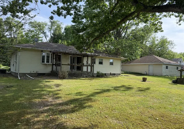 5th image of 2775 E Y Ave, Vicksburg, MI 49097 | MLS# 70512102