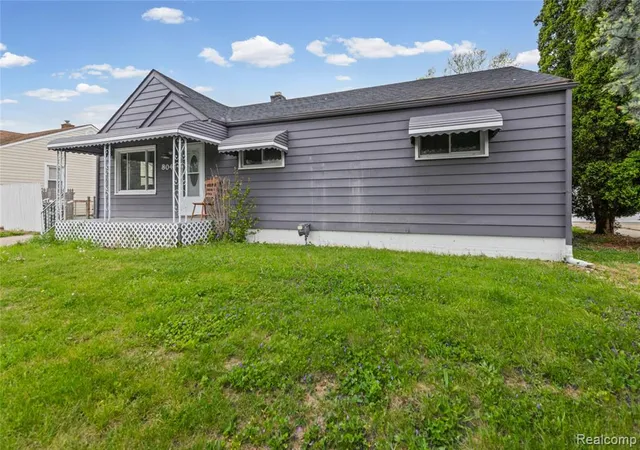 Photo 3 of Single family home for sale at 8044 Pelham Rd, Taylor, MI 48180 2600 | MLS# 60993503 | Listing updated on 2026-09-14