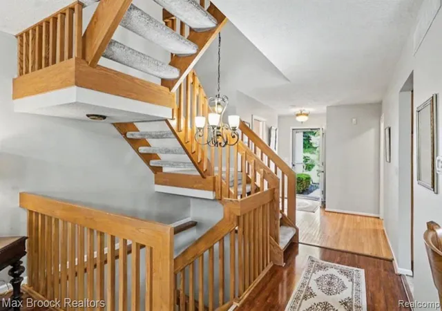 Homes for sale in Clarkston, MI | 6510 Scenic Pines Ct, Clarkston, MI 48346 | MLS# 61006550