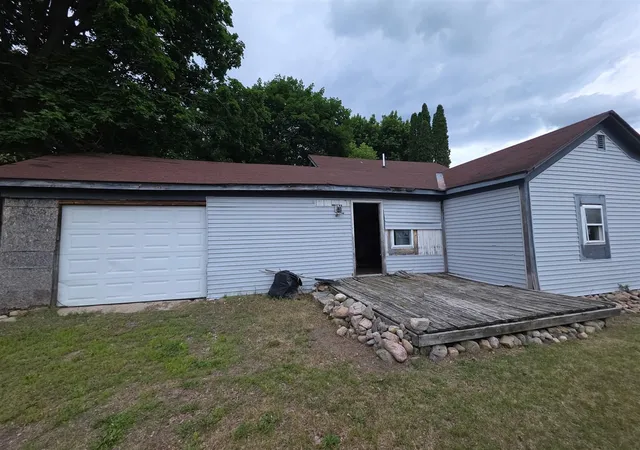 Homes for sale in Stanton, MI | 224 S Camburn St, Stanton, MI 48888 | MLS# 70544741