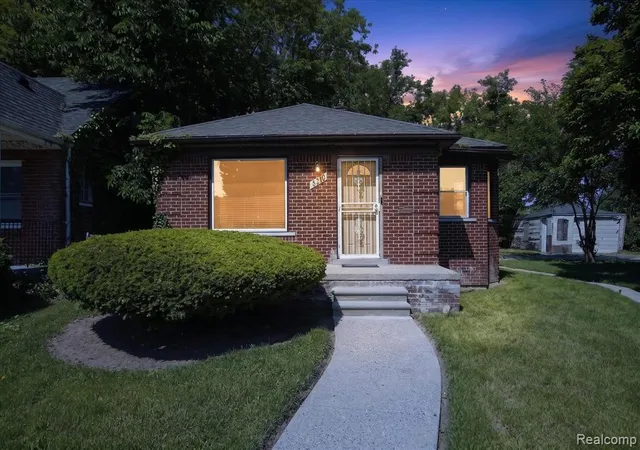 Homes for sale in Detroit, MI | 9821 Manistique St, Detroit, MI 48224 | MLS# 60997315