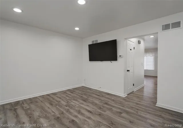 Homes for sale in Sterling Heights, MI | 36650 Park Pl Dr #51, Sterling Heights, MI 48310 | MLS# 61003699