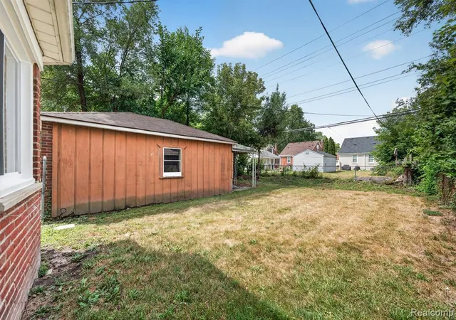Photo 25 of Sale Pending at 17697 Norborne, Redford, MI 48240 | MLS# 61018863 | Listing updated on 2026-08-13