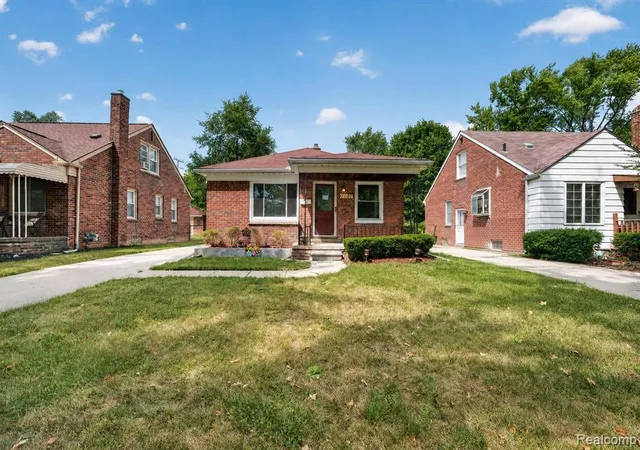 Photo 3 of Sale Pending at 17697 Norborne, Redford, MI 48240 | MLS# 61018863 | Listing updated on 2026-08-13