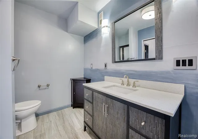 Photo 3 of Sale Pending at 27860 Blum St, Roseville, MI 48066 4347 | MLS# 61009745 | Listing updated on 2026-09-14