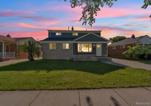 Homes for sale in Lincoln Park, MI | 3043 Green St, Lincoln Park, MI 48146 | MLS# 60997444