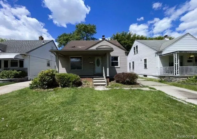 Homes for sale in Lincoln Park, MI | 4230 Longtin Ave, Lincoln Park, MI 48146 | MLS# 61007023