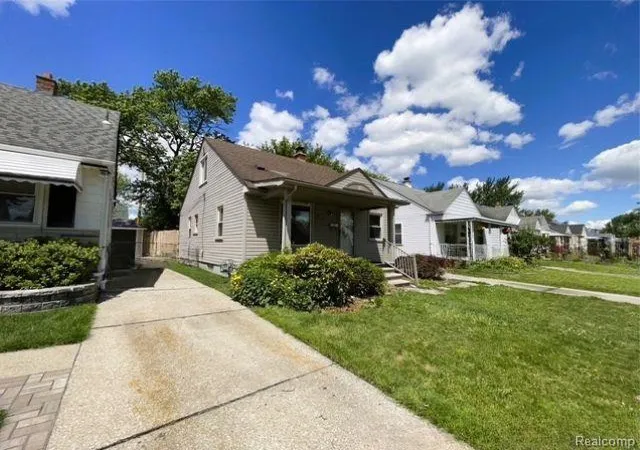 Homes for sale in Lincoln Park, MI | 4230 Longtin Ave, Lincoln Park, MI 48146 | MLS# 61007023