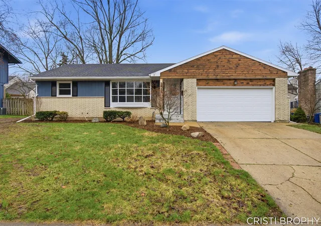 Homes for sale in Grand Rapids, MI | 2538 Berwyck Rd, Grand Rapids, MI 49506 | MLS# 70504096