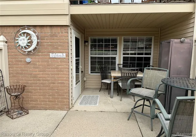 Homes for sale in Northville, MI | 19168 Northridge Dr, Northville, MI 48167 | MLS# 61004783