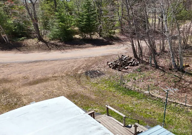 Homes for sale in Little Lake, MI | 1906 E First St, Little Lake, MI 49833 | MLS# 50208509