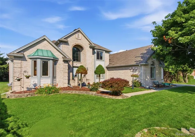 Photo 1 of Single family home for sale at 48507 Montelepre Dr, Shelby Township, MI 48315 | MLS# 61012312 | Listing updated on 2026-09-01