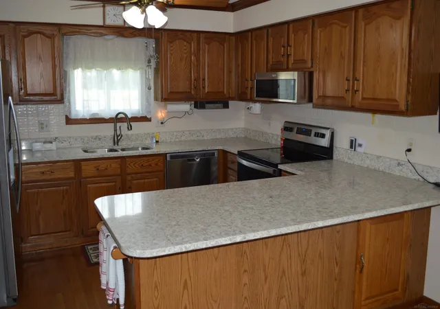 2nd image of 51930 North Ave, Macomb, MI 48042 | MLS# 50218052