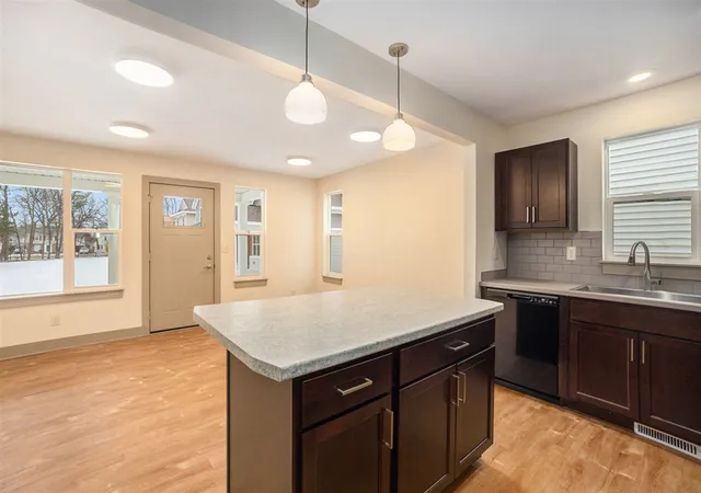Photo 4 of Single family home for sale at 2113 Willard Ave, Grand Rapids, MI 49507 | MLS# 70537803 | Listing updated on 2026-07-13