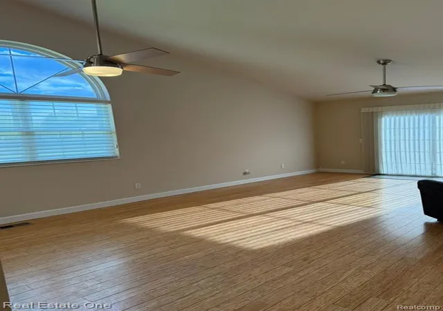Homes for sale in Grand Blanc, MI | 12276 Pagels Dr, Grand Blanc, MI 48439 | MLS# 60990967