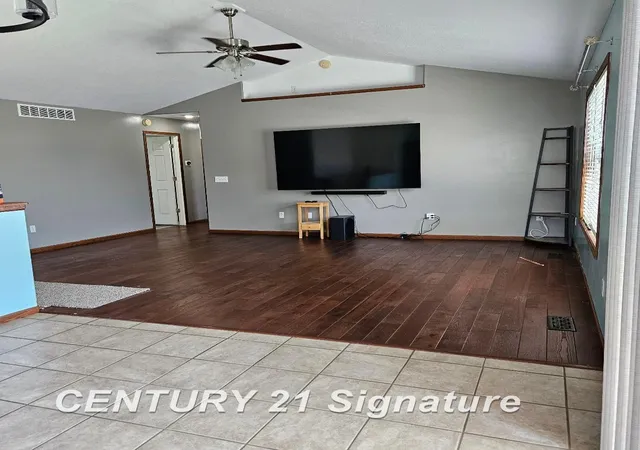 image of 3891 Mystic Trl, Saginaw, MI 48603 | MLS# 50219182