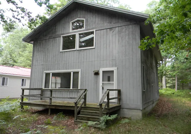 Homes for sale in Pentwater, MI | 6383 S Lakeshore Dr, Pentwater, MI 49449 | MLS# 70527941