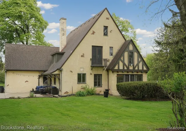 2nd image of 1840 Hampden Rd, Flint, MI 48503 | MLS# 60990580