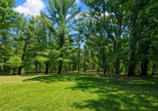 2nd image of 1112 2nd St, Pentwater, MI 49449 | MLS# 70542374