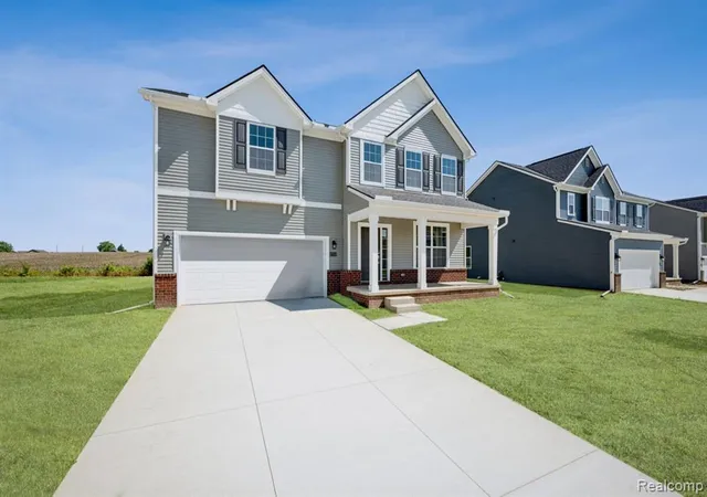 2nd image of 27110 Gallop Wy, Saline, MI 48176 | MLS# 61022580