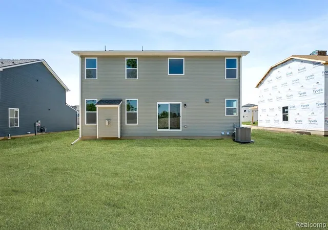 33rd image of 27110 Gallop Wy, Saline, MI 48176 | MLS# 61022580