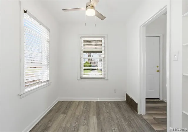 4th image of 19170 Shields St, Detroit, MI 48234 2057 | MLS# 60980441
