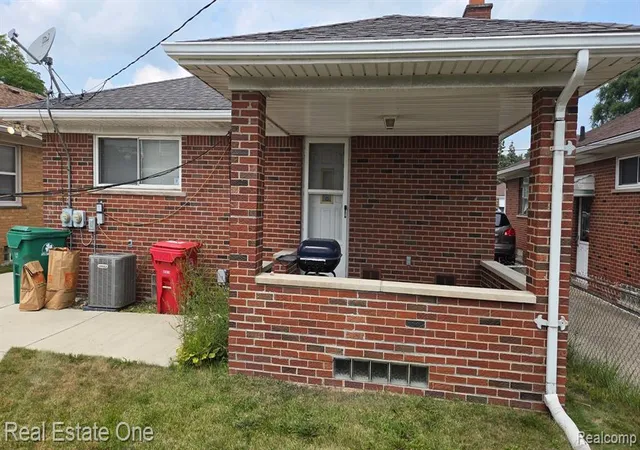 Photo 3 of Sale Pending at 17050 Stricker Ave, Eastpointe, MI 48021 | MLS# 60954209 | Listing updated on 2026-07-07