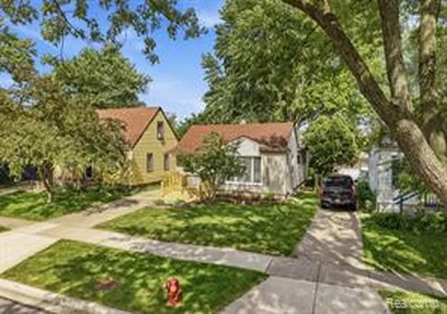 Homes for sale in Royal Oak, MI | 4108 Edgar Ave, Royal Oak, MI 48073 | MLS# 61009465