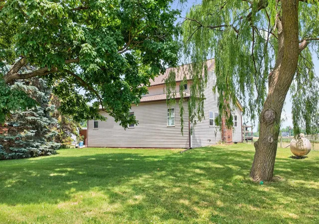 Photo 4 of Single family home for sale at 4395 S Grove Rd, Saint Johns, MI 48879 | MLS# 50213686 | Listing updated on 2026-08-24