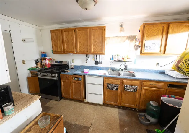 Photo 3 of Single family home for sale at 329 Webber St, Ionia, MI 48846 | MLS# 70545193 | Listing updated on 2026-08-25