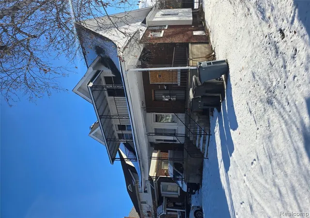 Homes for sale in Highland Park, MI | 148 Winona St, Highland Park, MI 48203 | MLS# 60994034