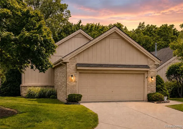 Homes for sale in Farmington Hills, MI | 21790 River Ridge Trl, Farmington Hills, MI 48335 | MLS# 61009101