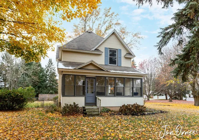 1st image of 820 Lugers Rd, Holland, MI 49423 | MLS# 70504706