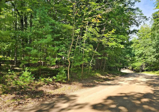 Homes for sale in Stanwood, MI | 10933 Shawnee Trl, Stanwood, MI 49346 | MLS# 70492573