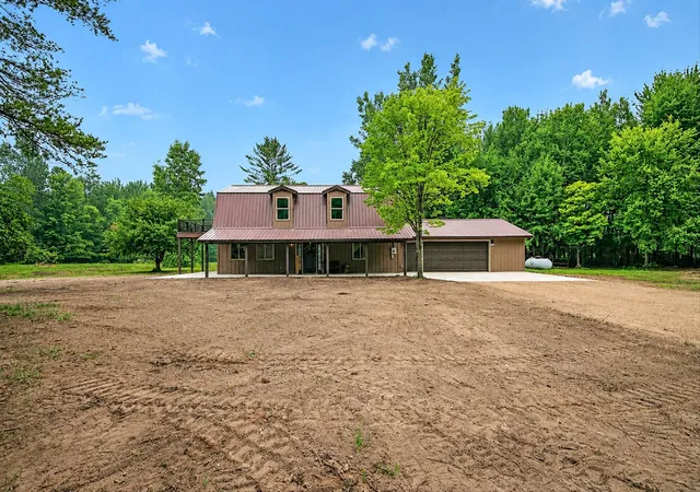 Photo 2 of Single family home for sale at 3346 Long Rd, Beaverton, MI 48612 | MLS# 50215341 | Listing updated on 2026-09-06