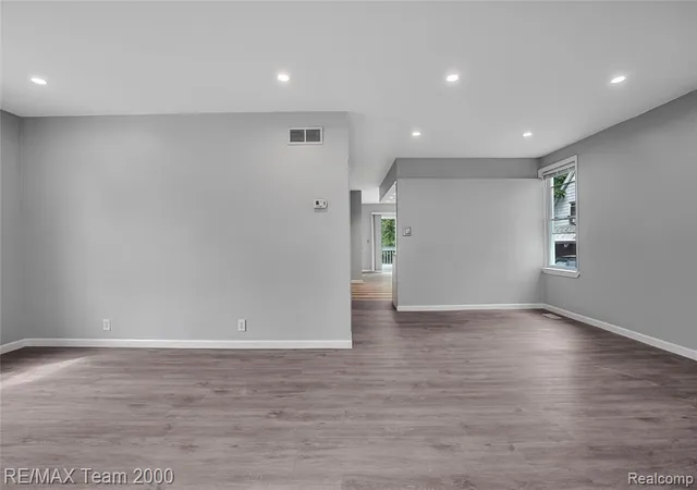 Photo 4 of Single family home for sale at 19615 Eastwood Dr, Harper Woods, MI 48225 1819 | MLS# 61013987 | Listing updated on 2026-10-18