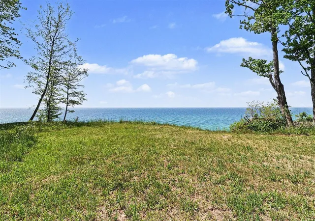Photo 2 of Land for sale at 4539 S Lakeshore Dr, Ludington, MI 49431 | MLS# 70546088 | Listing updated on 2026-08-04