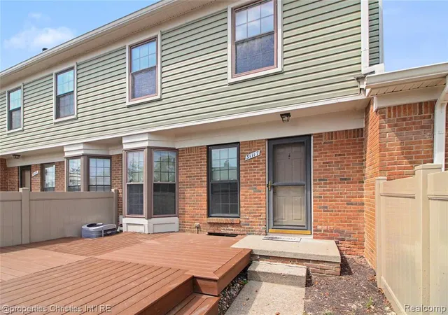 Photo 4 of Condo for sale at 31117 Country Blf, Farmington Hills, MI 48331 1009 | MLS# 61025169 | Listing updated on 2026-08-28