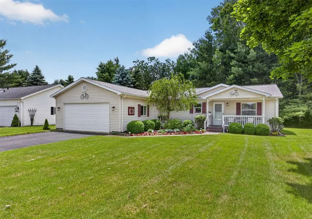 Homes for sale in Stanwood, MI | 7597 Sunset Shores Dr, Stanwood, MI 49346 | MLS# 70541168