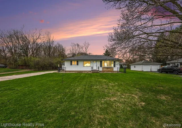 Homes for sale in Spring Arbor, MI | 6405 King Rd, Spring Arbor, MI 49283 | MLS# 60984183