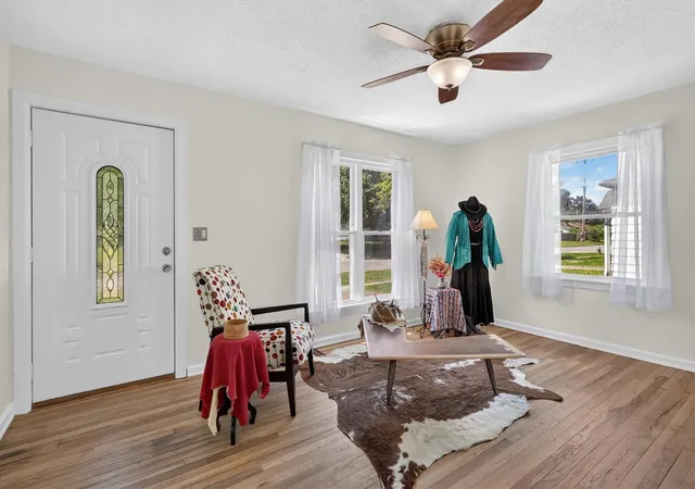 Homes for sale in Hastings, MI | 325 W South St, Hastings, MI 49058 | MLS# 70540496
