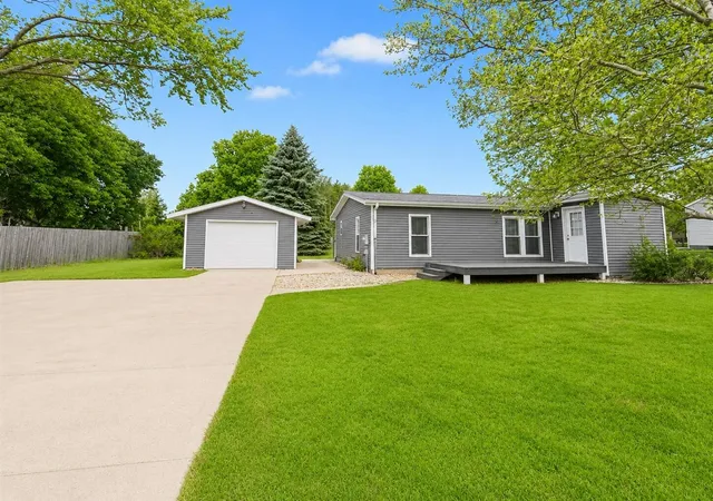 1st image of 611 Connie Ave, Fremont, MI 49412 | MLS# 70534079